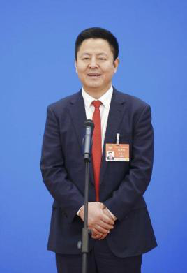 麻醉科主任醫師敖虎山