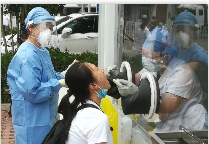重磅！核酸采樣工作站投入使用，跟烈日、防護服說“拜拜”